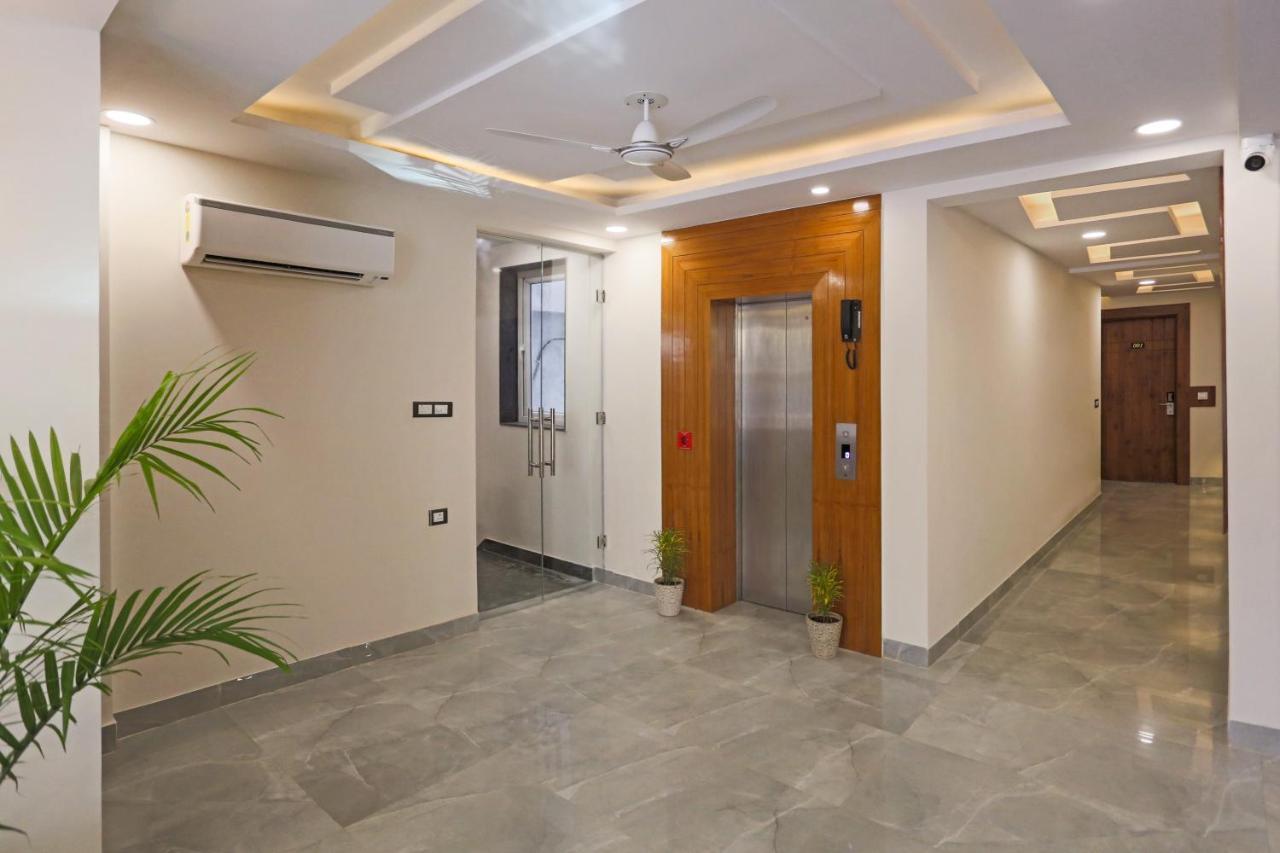 Hotel Deluxe Stay Inn - Near Delhi Airport Нью-Делі Екстер'єр фото